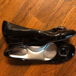 Abella Black Paten Leather Size 10